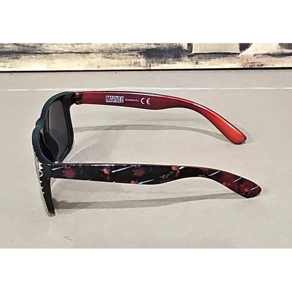 MARVEL© Friendly Neighborhood Spider-Man Kid's Sunglasses 26367SVS001 MCV